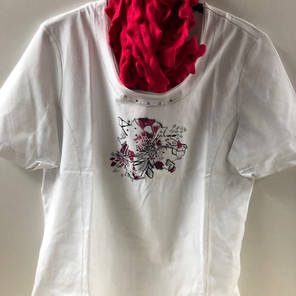 Top - Picture 3 of 6